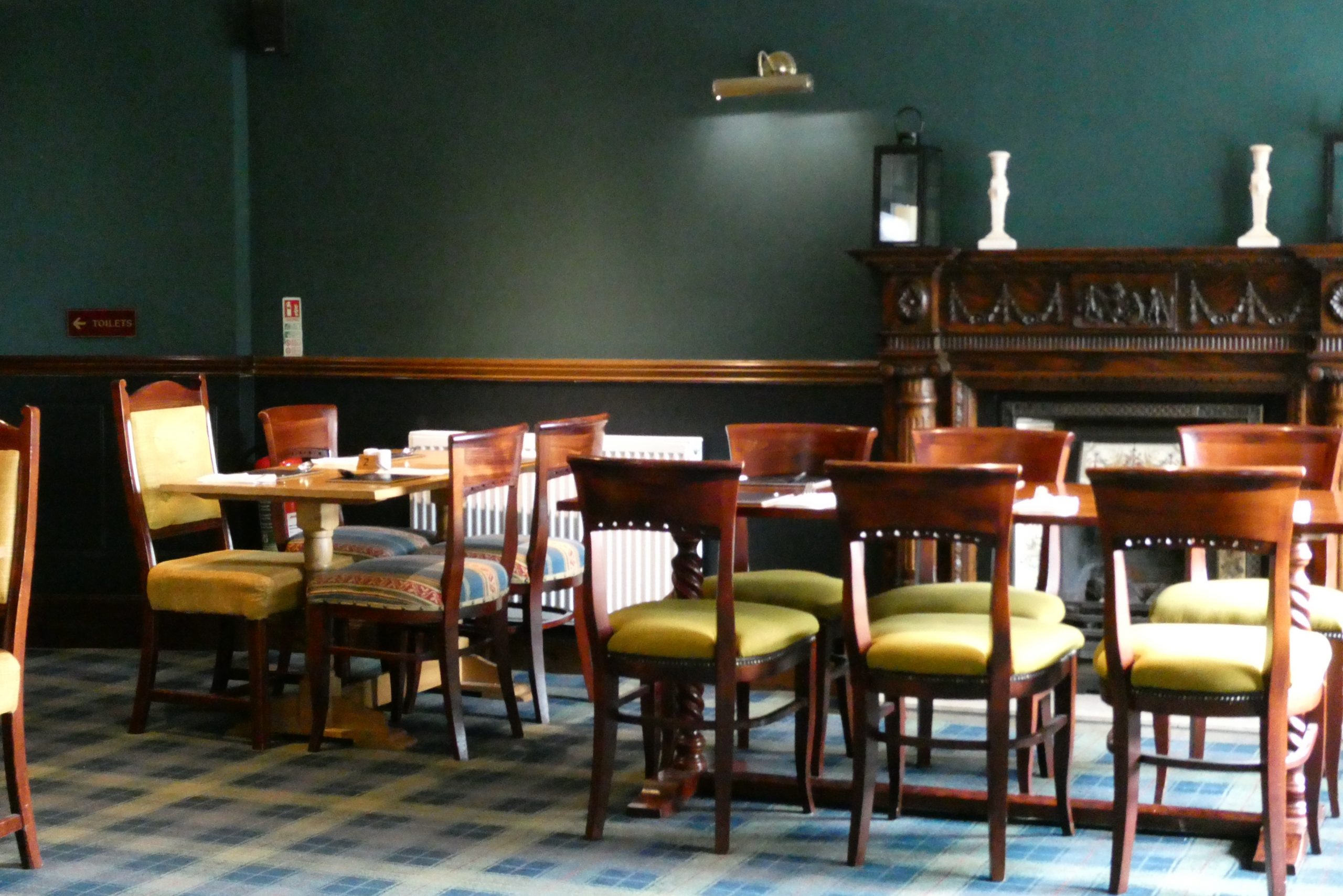 Photo: restaurant dining room
